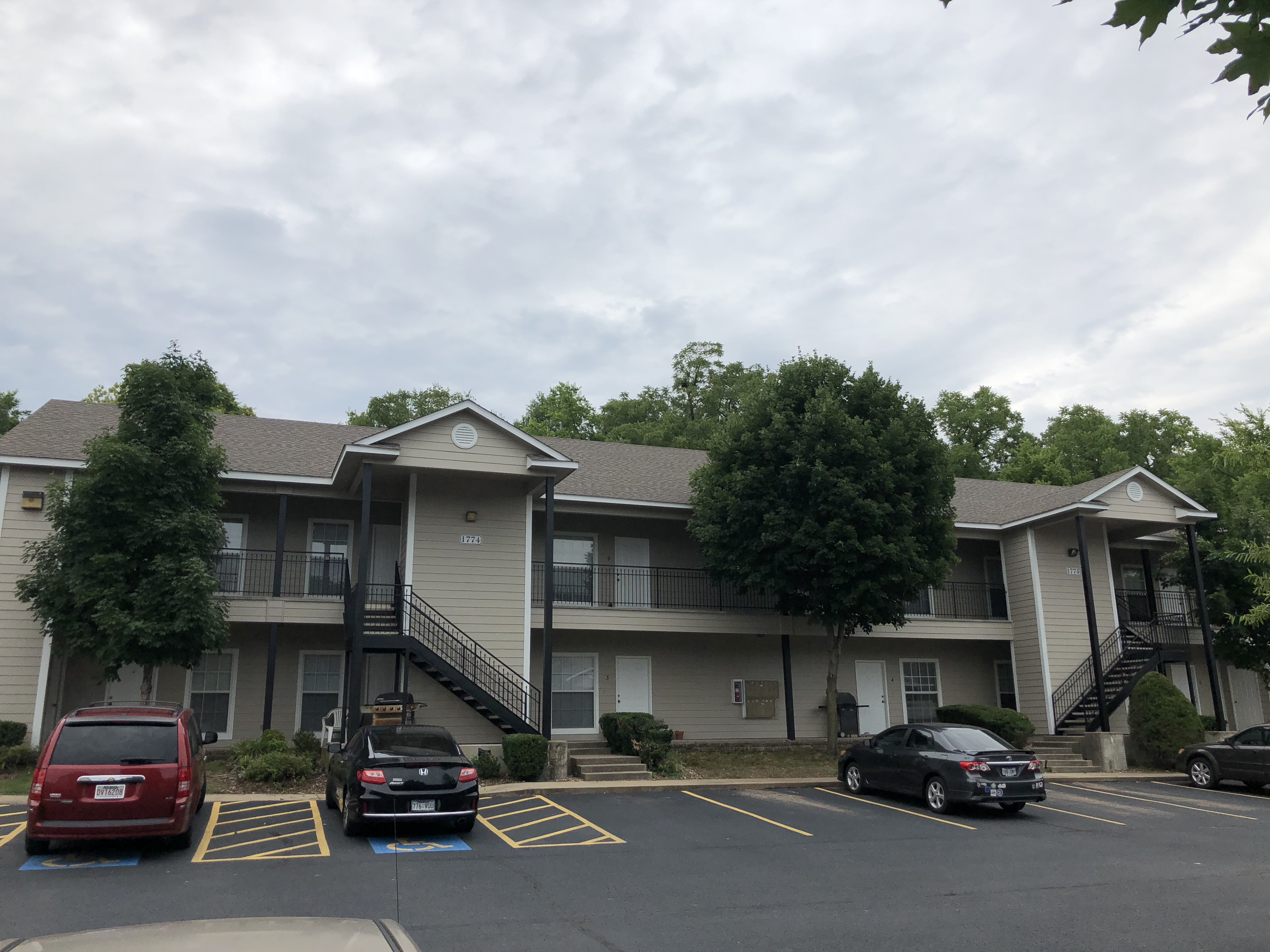 Fayetteville Apartment: 1774 N Gregg Ave