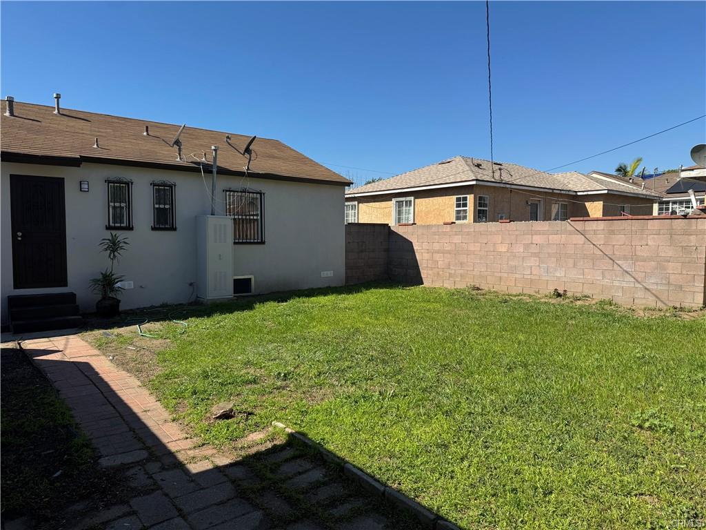 PICO RIVERA House: 9615 Brierfield St