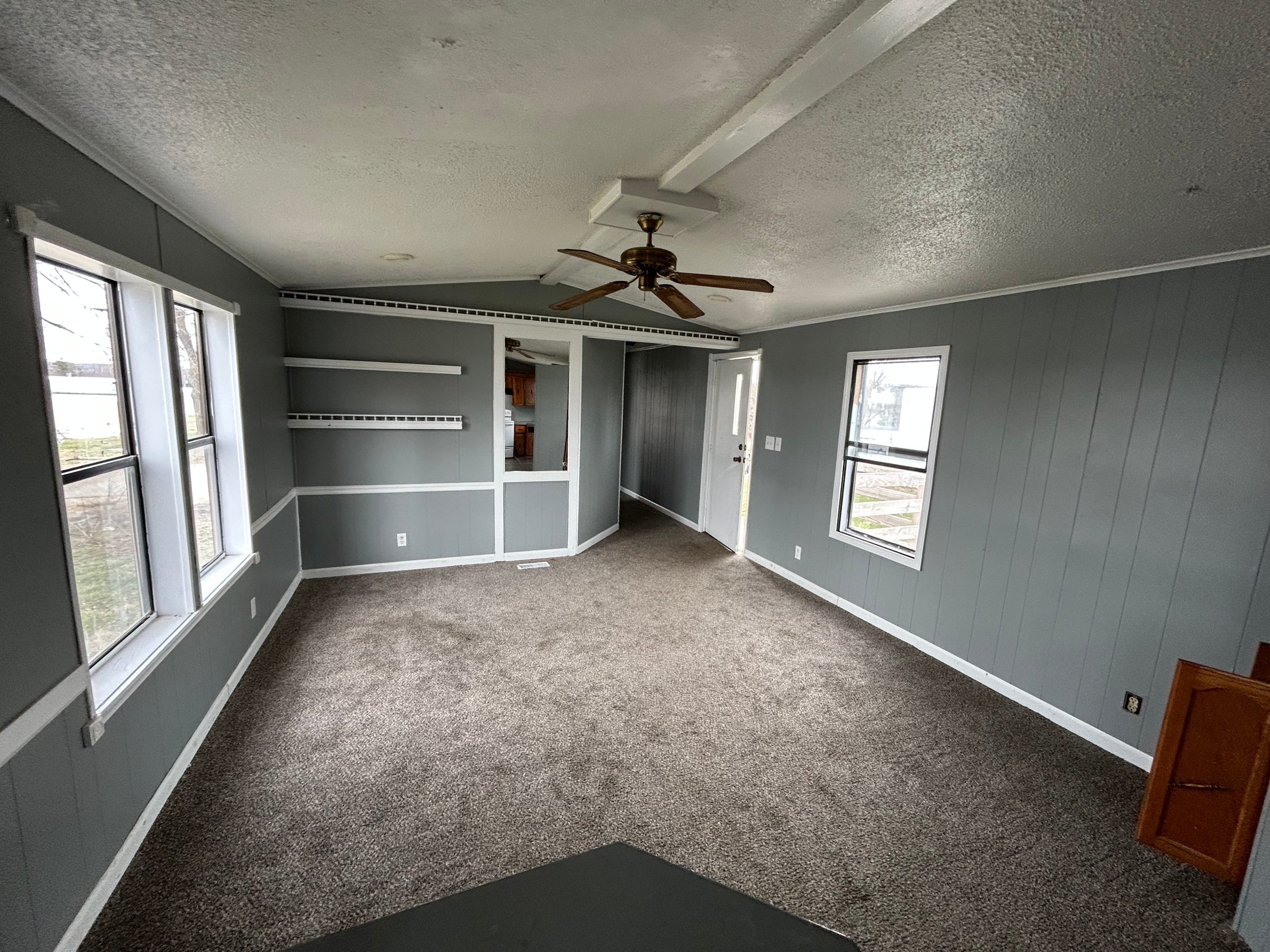 Columbia Other: 7601 N Highway Vv