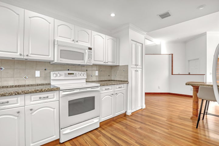 Boynton Beach House: 6817 Barnwell Drive