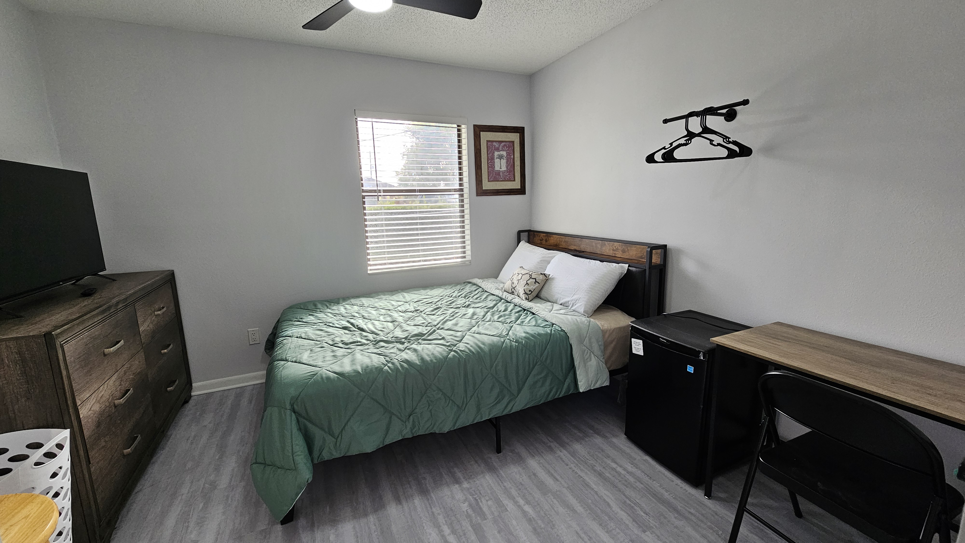 Orlando House: 10950 Fernando St.