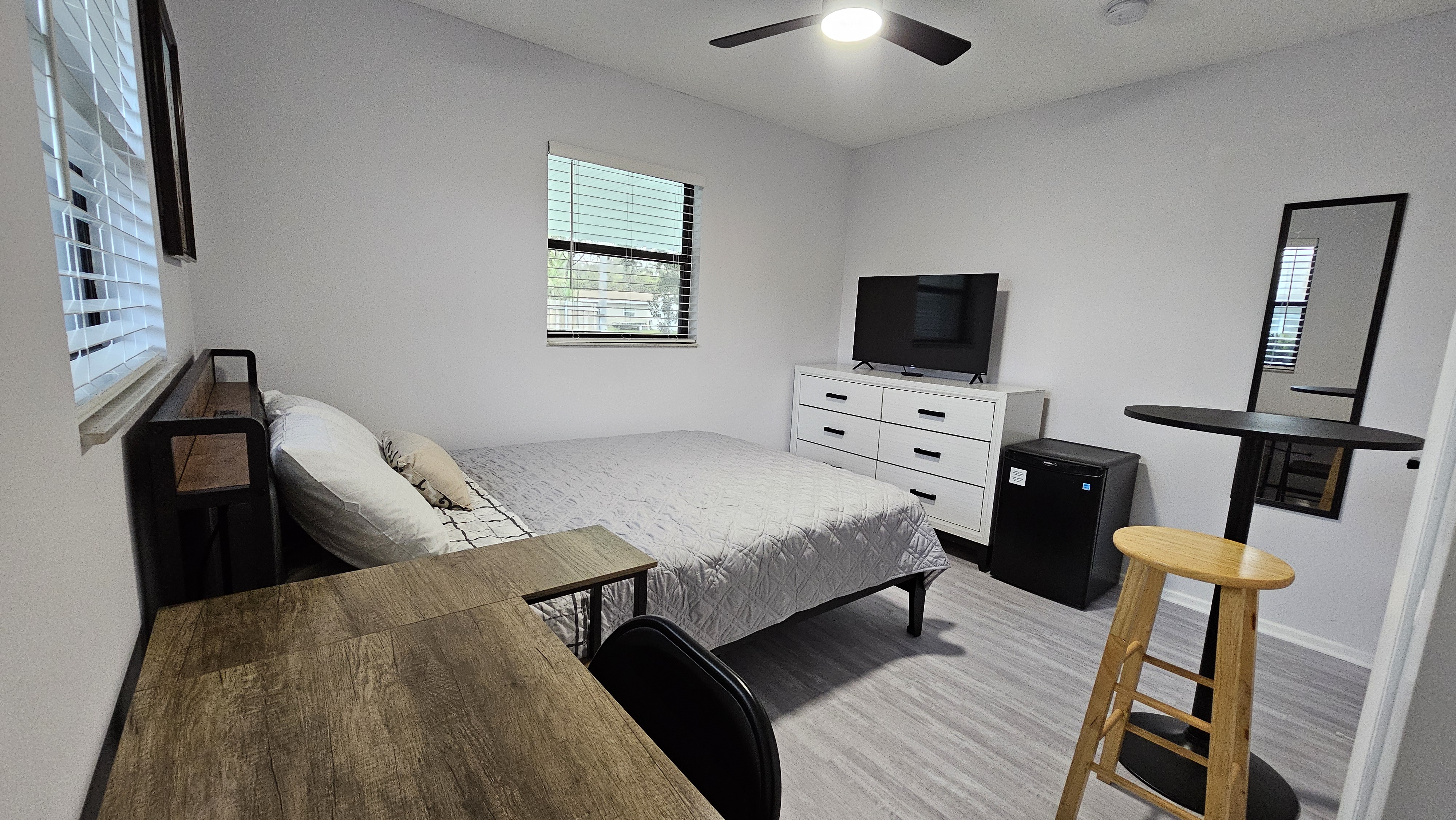 Orlando House: 10950 Fernando St.