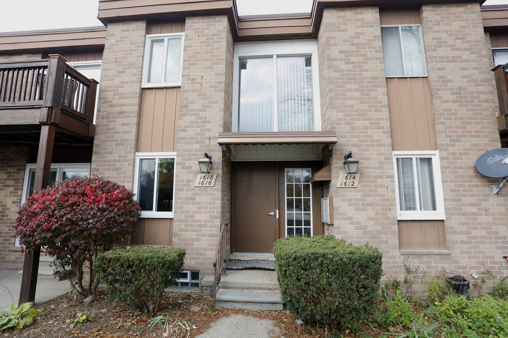Ypsilanti Condo: 1616 Washtenaw Rd