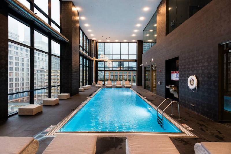 Chicago Condo: 76 E Lake St