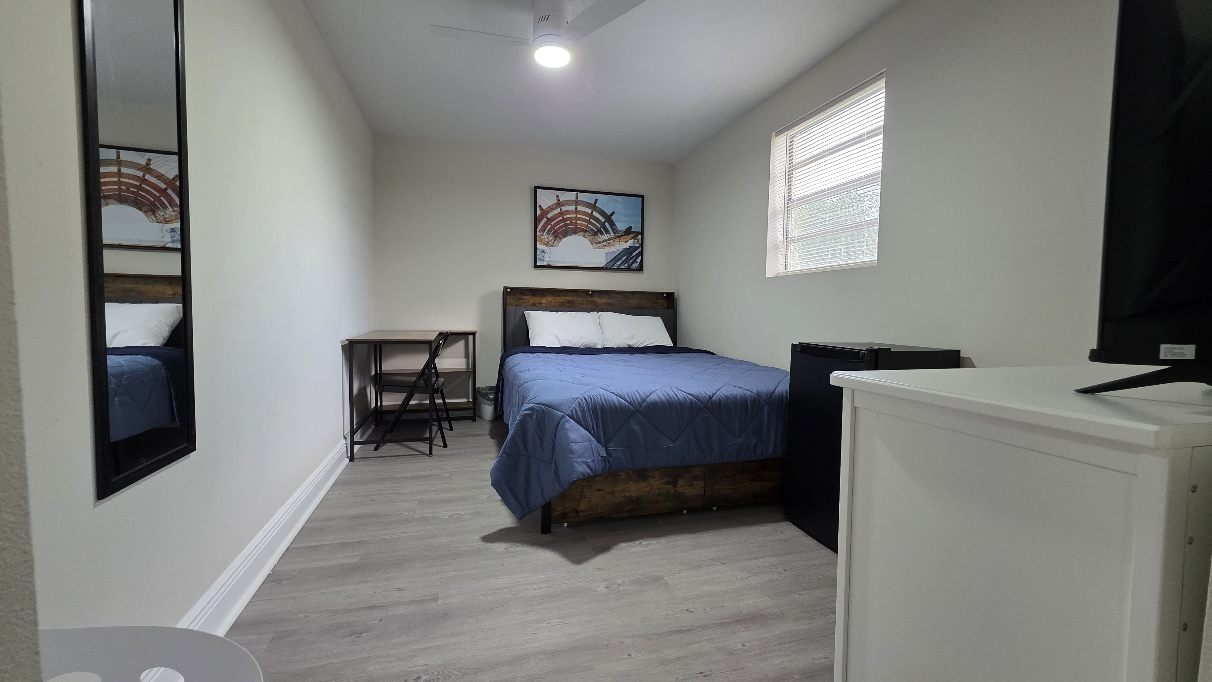 Orlando House: 1343 Poppy Ave.