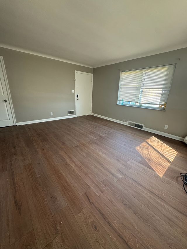 Cincinnati Multiplex: 1665 Anita Place