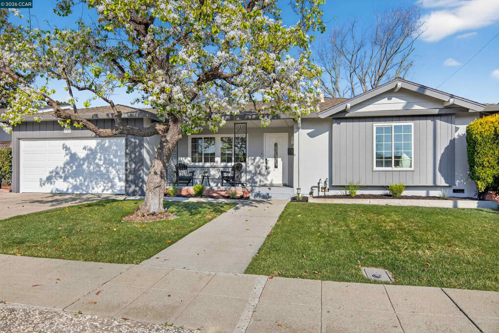 Dublin House: 7761 Ironwood Dr