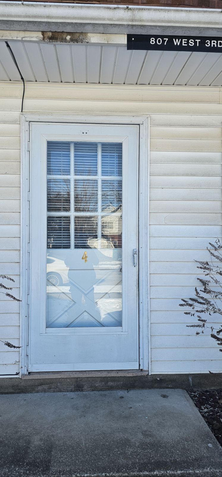 Mishawaka Multiplex: 807 W. 3rd St., Apt 4