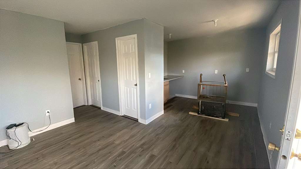 Sullivan Other: 1107 N State St, Sullivan, IN 47882