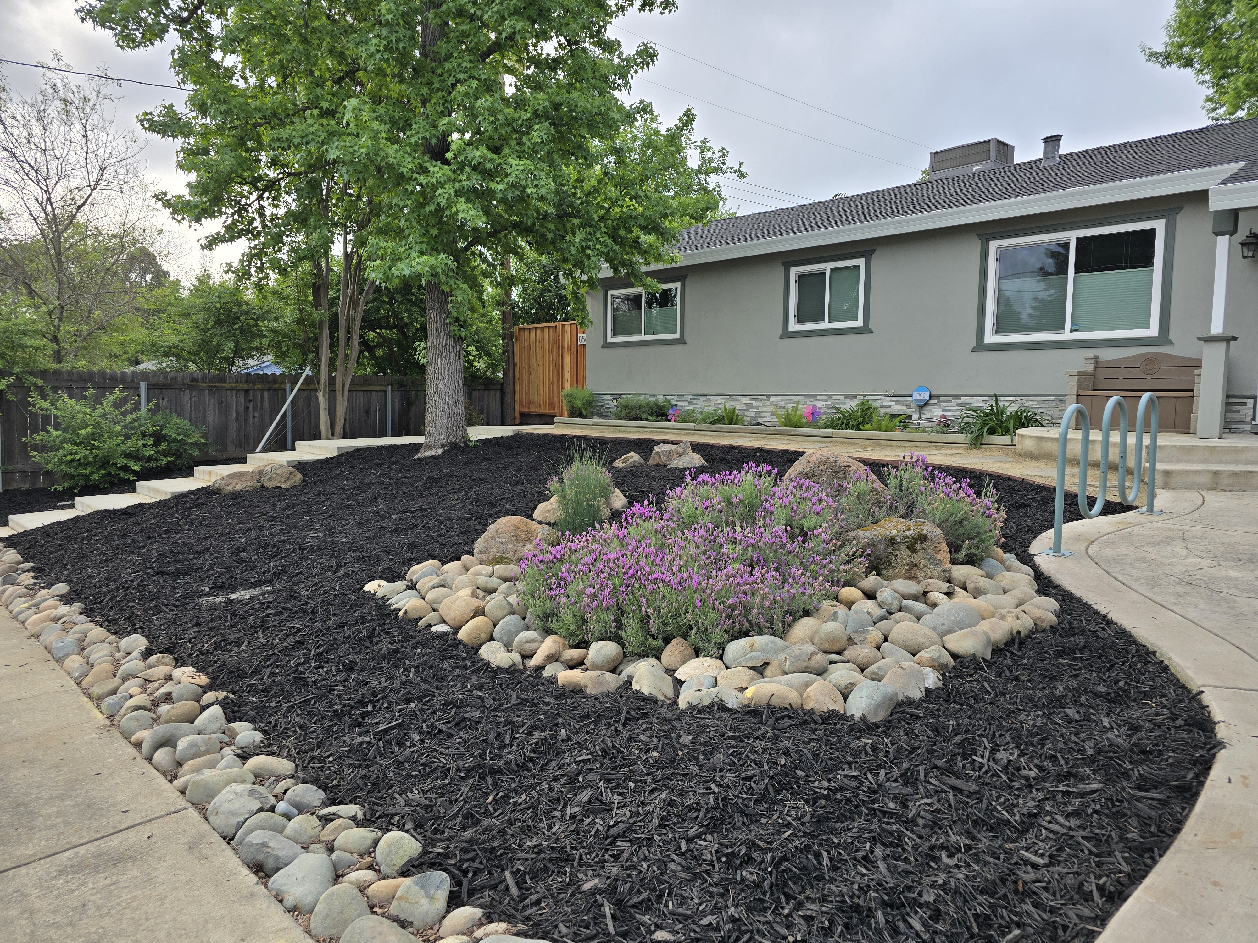 Orangevale House: 8560 Strong Ave