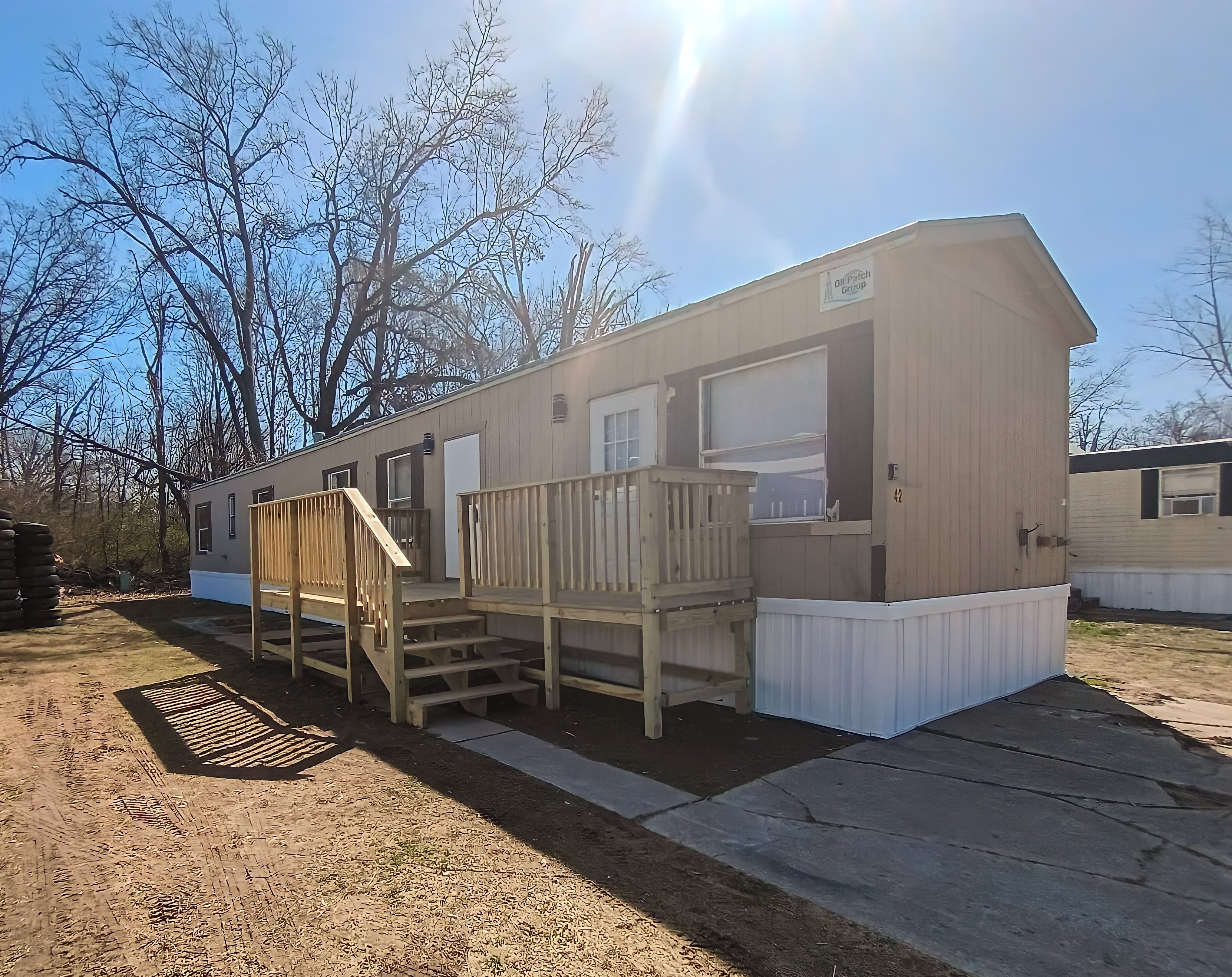 Centralia House: 42 Deerwood Park