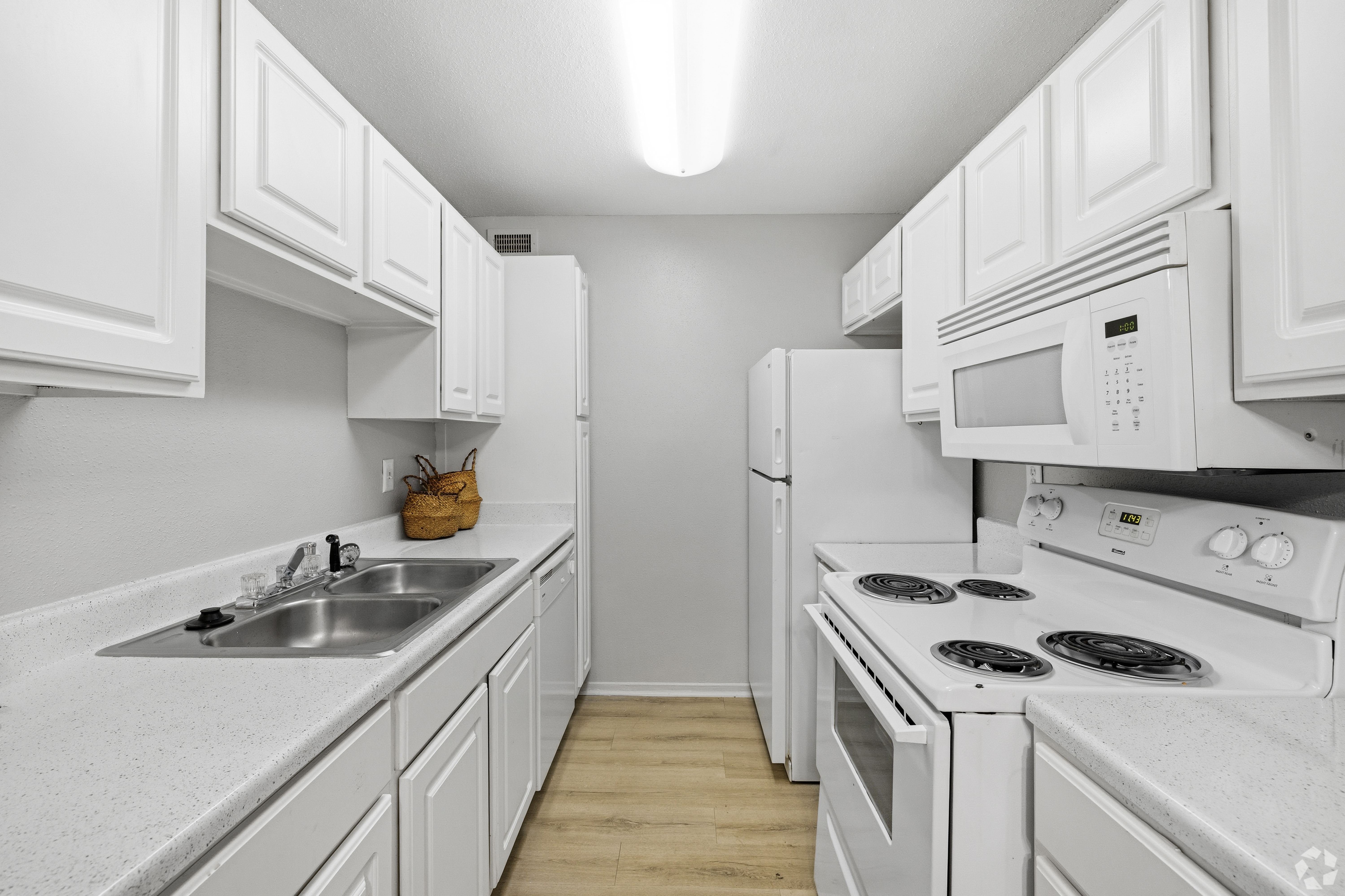 San Marcos Apartment: 1805 Aquarena Springs Dr