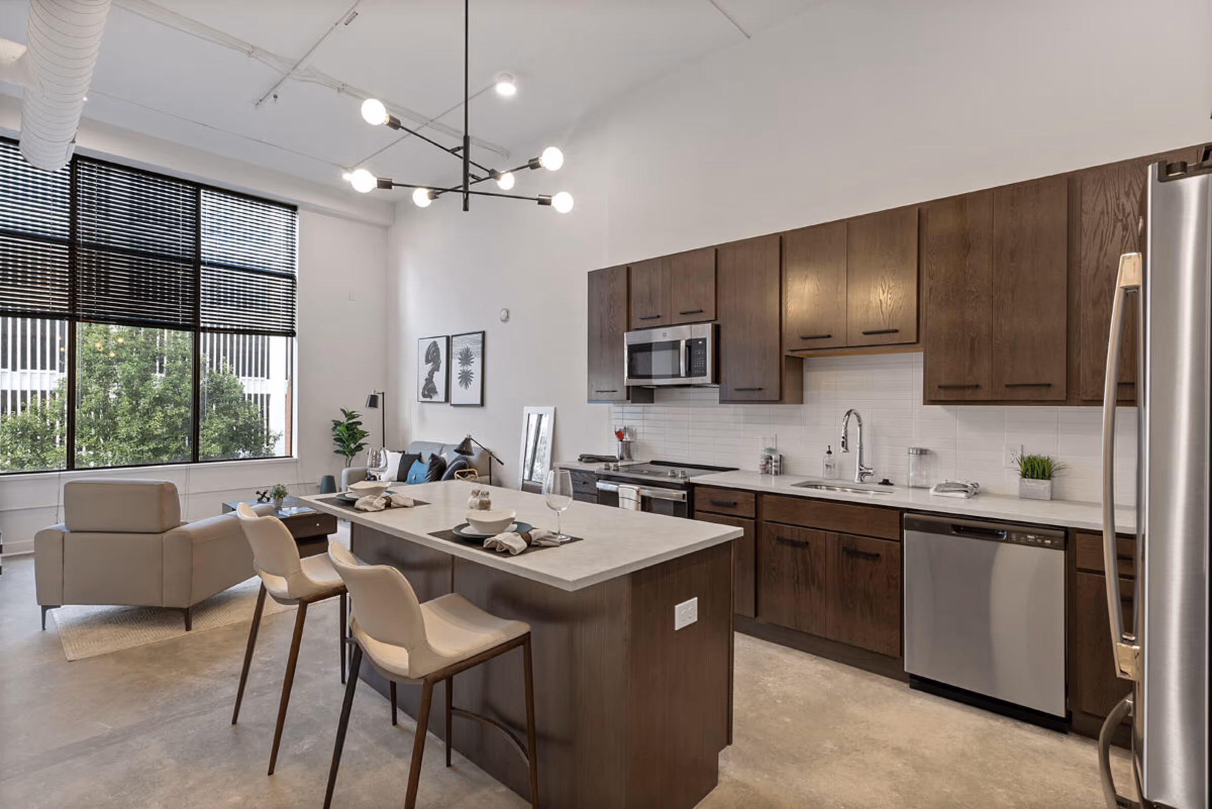 St. Louis Apartment: 300 S Broadway