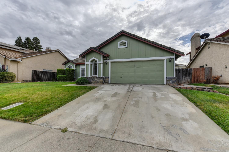 Yuba City House: 1806 Augusta Lane