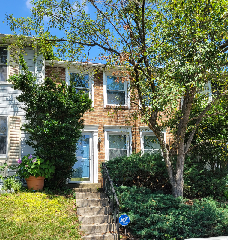 Germantown Townhome: 19034 Partridge Wood Drive