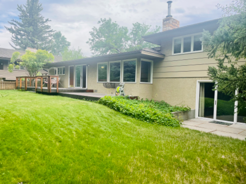 Livingston House: 613 S 8th St