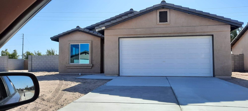 Yuma House: 3679 S Joshua Way