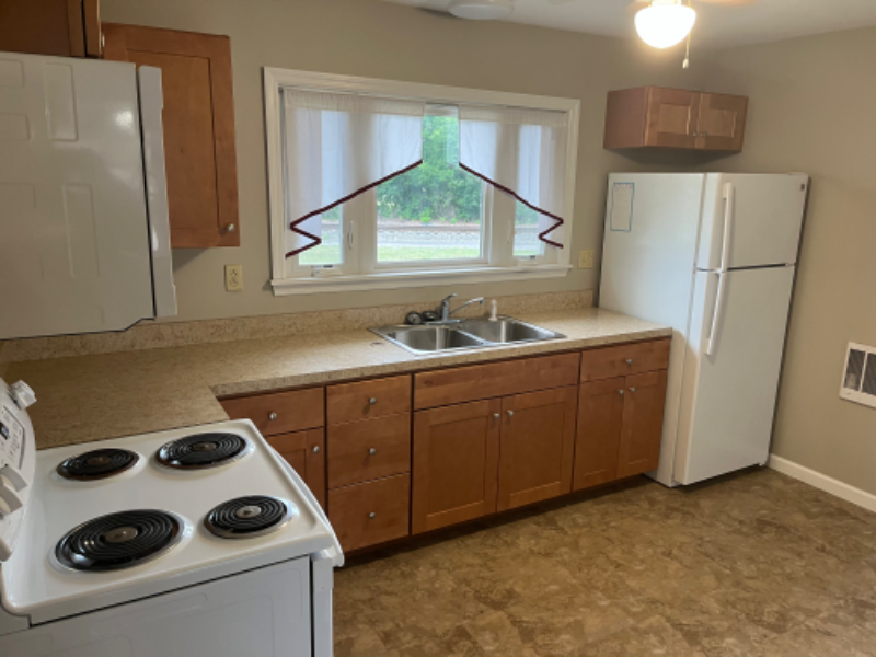 Sayre House: 113 Bradford St