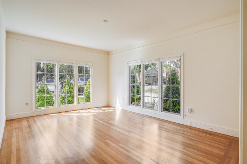 Oakland Apartment: 4121 Greenwood Ave