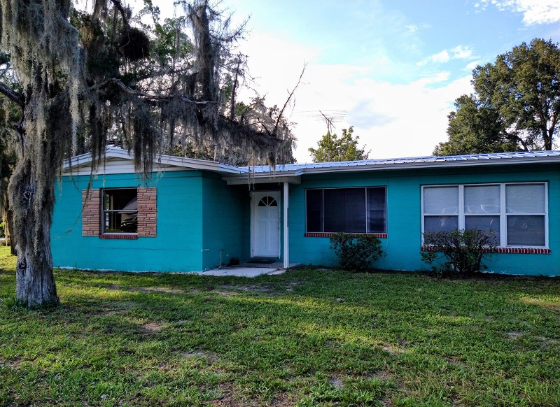 Palatka House: 3300 ST Johns Av