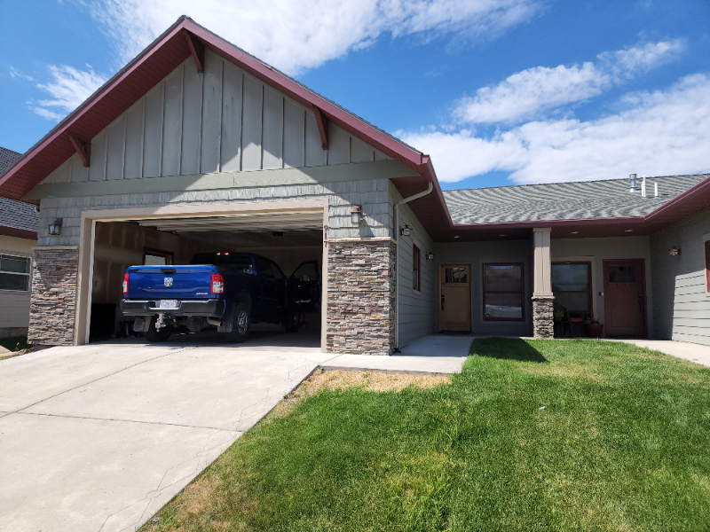 Helena Townhome: 917 Expedition Trl