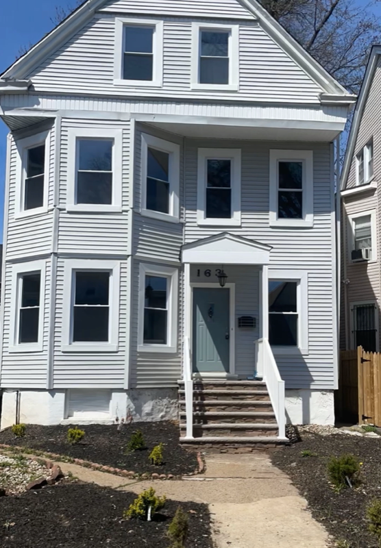 East orange House: 163 Greenwood Ave