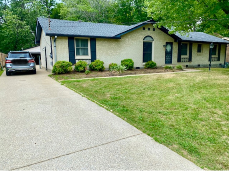 Hendersonville House: 179 Wessington Pl