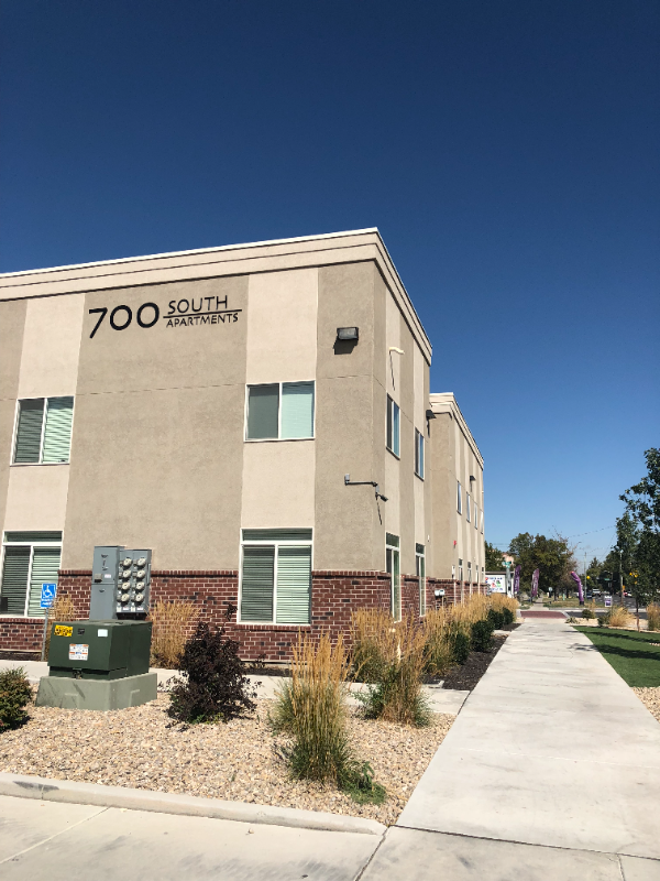 SLC Apartment: 720 S 900 W