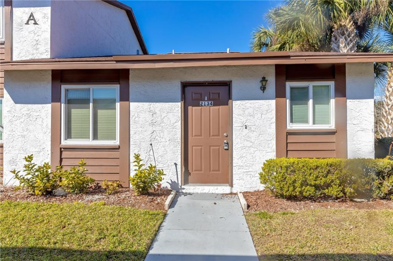 Zephyrhills Condo: 39132 County Road 54