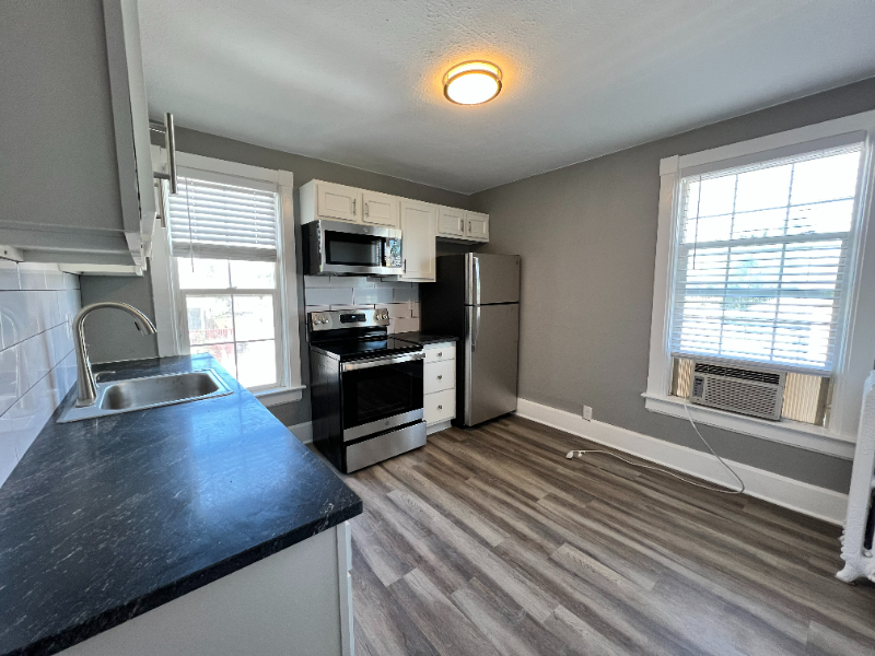Greeley Apartment: 1617 10th Ave