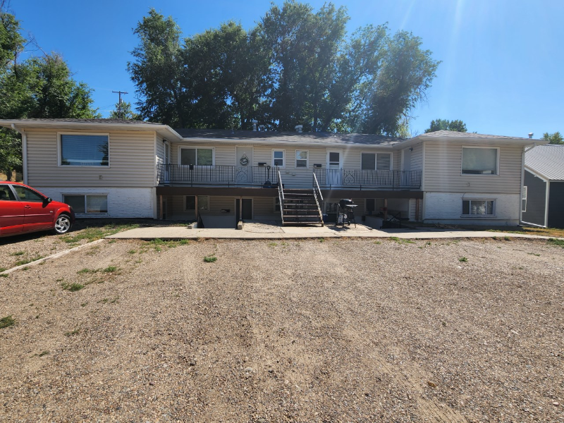 Havre Apartment: 208 11th Street, Havre