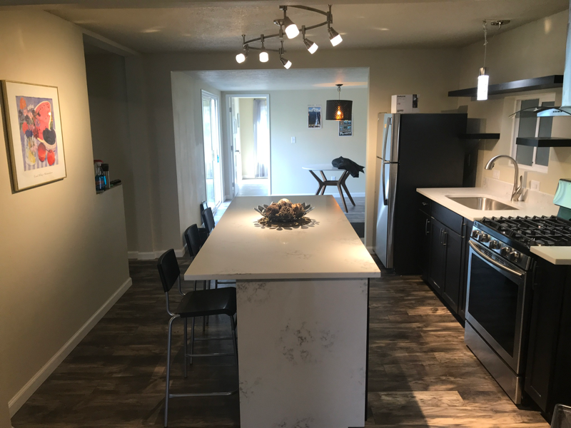 Portland House: 5820 NE Sumner St