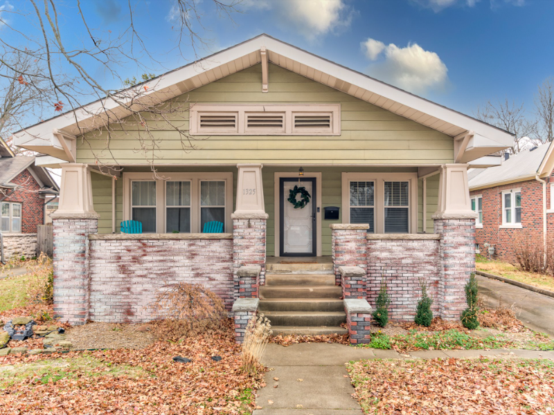 Bartlesville House: 1325 S. Cherokee Avenue