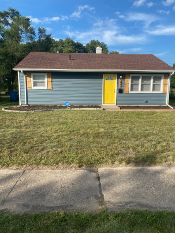Gary House: 2034 Central Dr