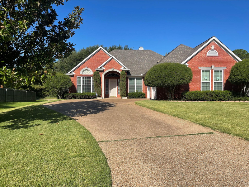 Denton House: 716 Ticonderoga Dr