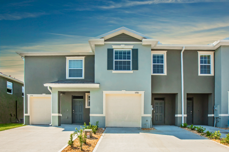 Davenport House: 1280 Yellow Finch Drive