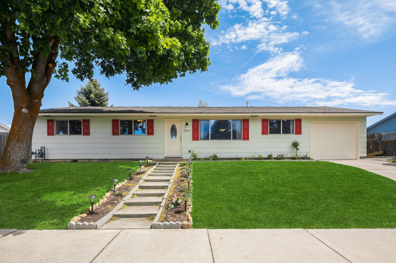 Ellensburg House: 2008 N Parklane Ave