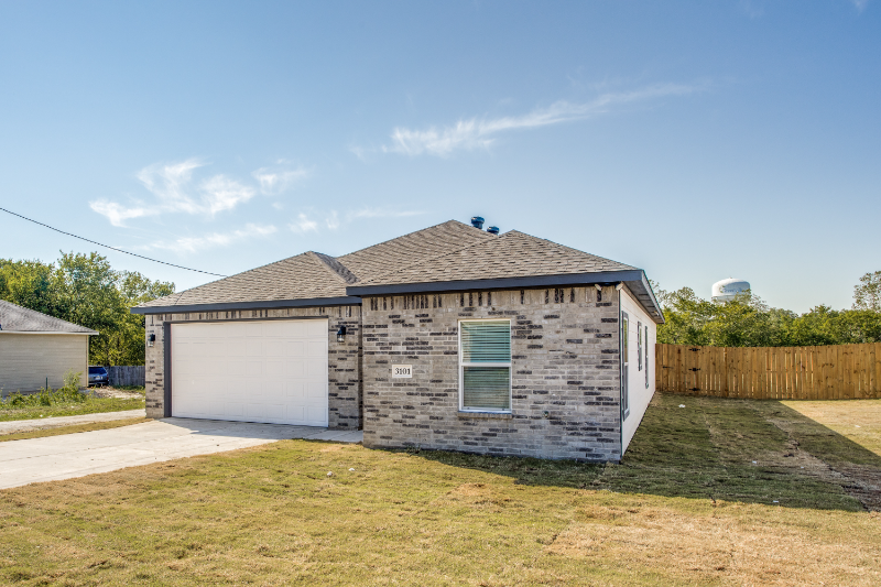 Greenville House: 3101 Spencer St
