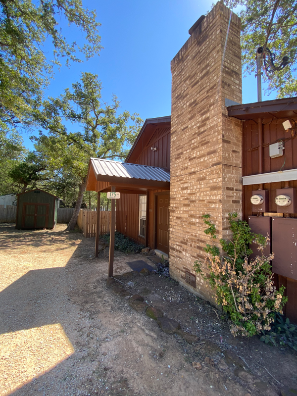 Smithville House: 175 Shawnee Dr