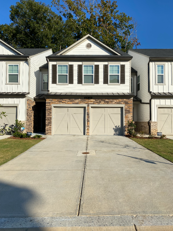 Cumming Townhome: 5930 Lyon Street