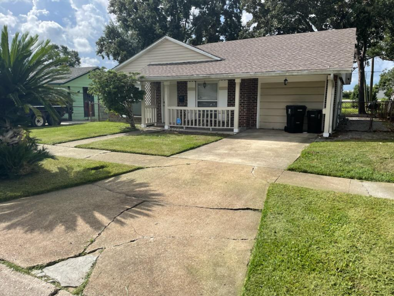 Kenner House: 129 Auburn Pl.