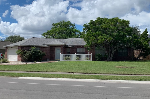 Corpus Christi House: 7025 Glasgow Dr