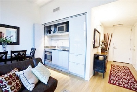 New York Condo: 18 W 48th St