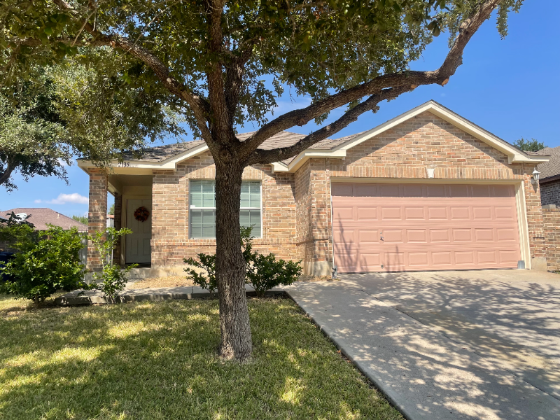 Laredo House: 2135 Lima Loop