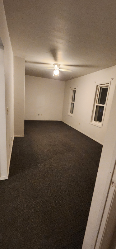 Luxemburg Apartment: 831 Main Street