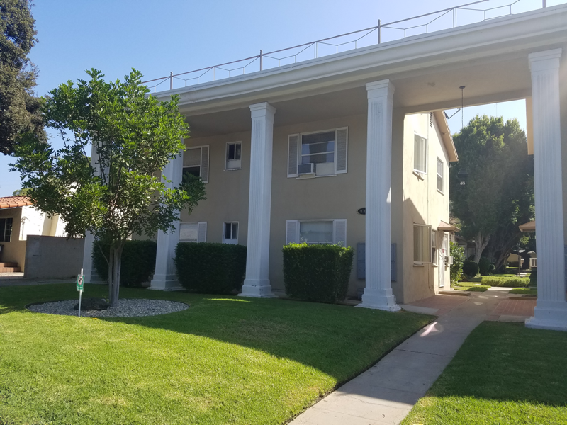 Glendale Apartment: 814 S. Verdugo Rd