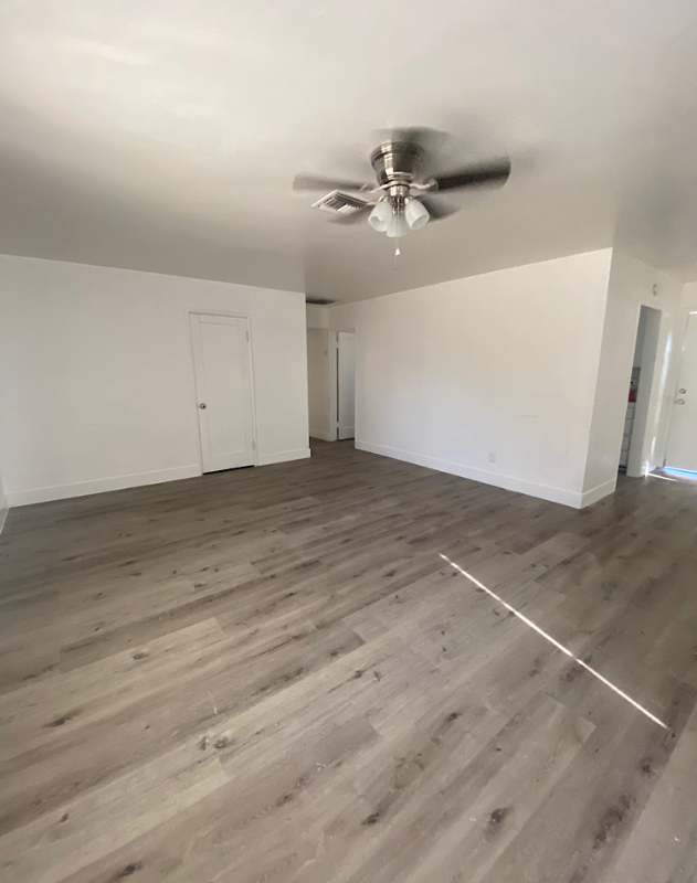 Las Vegas Apartment: 218 N 13th st