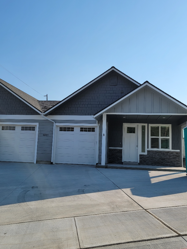 WENATCHEE Townhome: 1811 McKittrick st