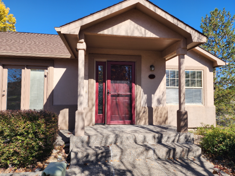 Grand Junction House: 2384 Ridge Circle Drive