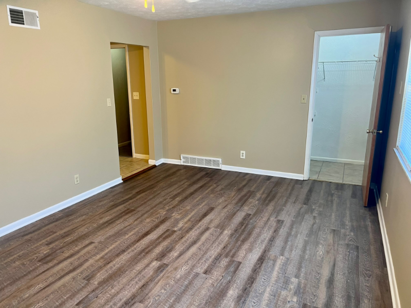 Huntington Apartment: 2203 Adams Avenue